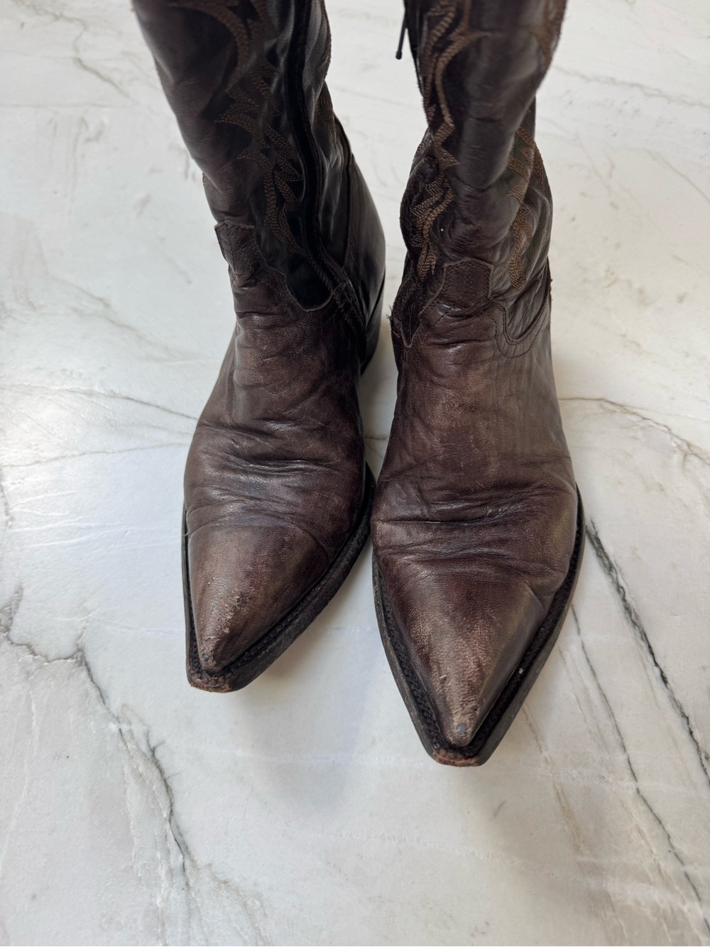 Old Gringo Cowboy Boots - Picture 2 of 16